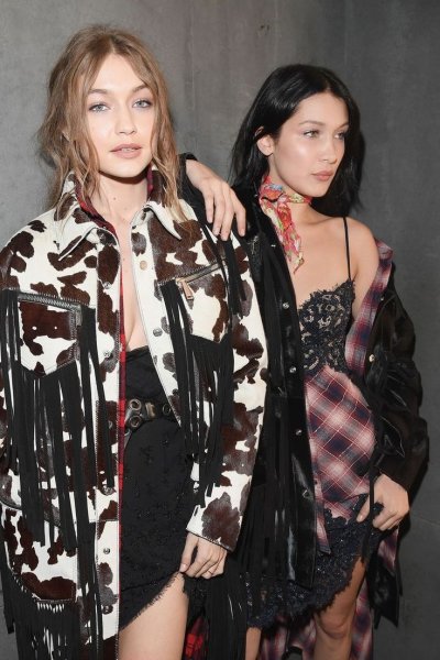 Cae7a3fa5d2bb53f12a6877c9b98db69