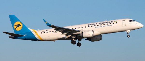 UR-EME-Ukraine-International-Airlines-Em
