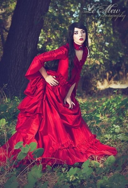 Dark beauty 2
