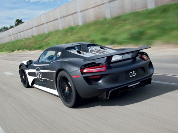 Porsche-918-Spyder-geht-Erprobung-003 hi