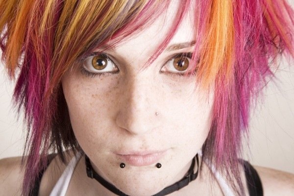 piercing04-zoom