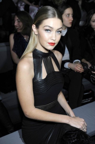 D7f92cea6d44485282c0df368329bff9