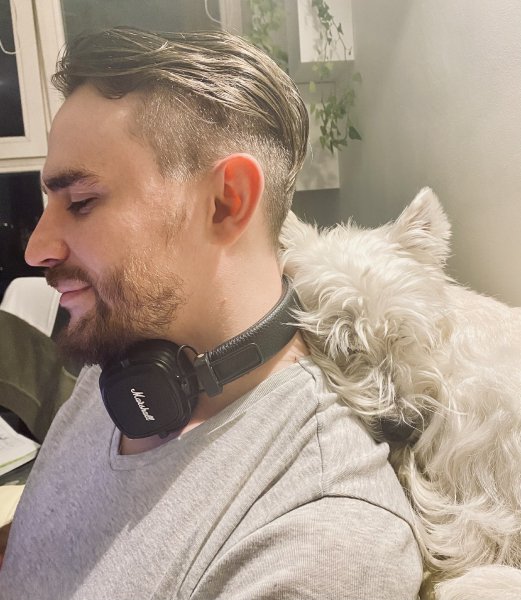 BAB55F20-7945-45F0-942C-F4D5D2A6A654