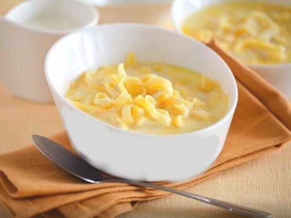 Молочный суп с вермишелью в мультиварке
