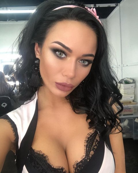 Яна Кошкина