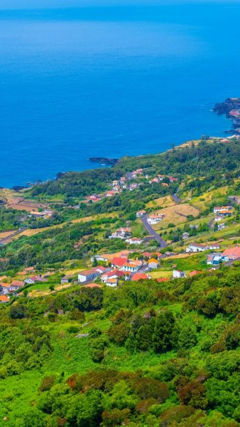 Screenshot 20251028-210321 One UI Home