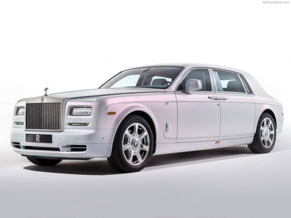 Rolls-Royce-Phantom-Serenity
