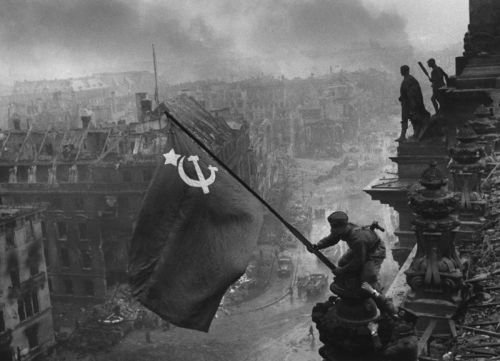 reichstag flag01