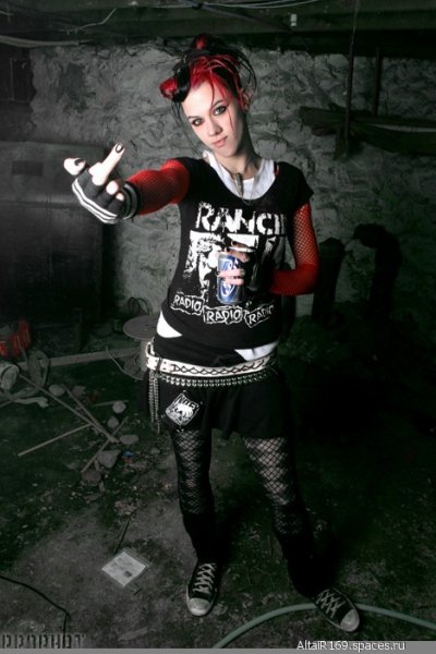 Punk gir1010010