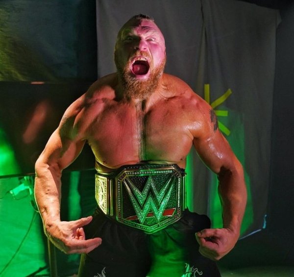 WWE (74)
