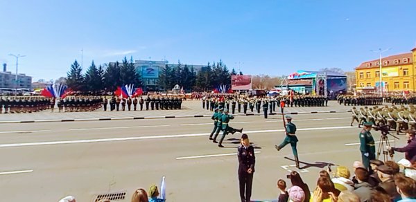 Караульные с штык ножом