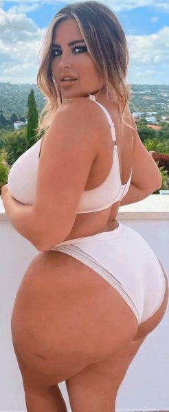 Ханна в белье