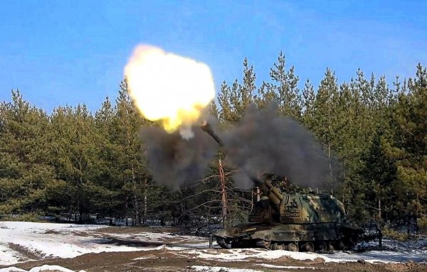 мм дивизионная самоходная гаубица 2С19М2 Мста-С