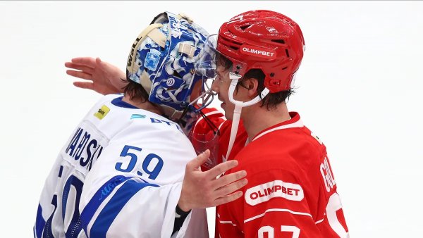 После матча Ак Барса и Торпедо чуть не устроили кулачный