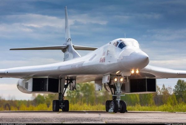 Ту-160