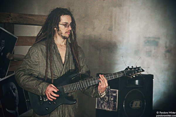 Евгений [Dakila] Петрусенко