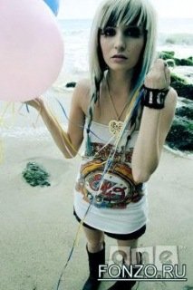 29 emo girls