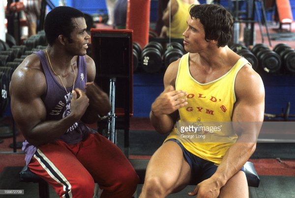 Bodybuilding-view-of-bodybuilders-arnold-schwarzenegger-and-