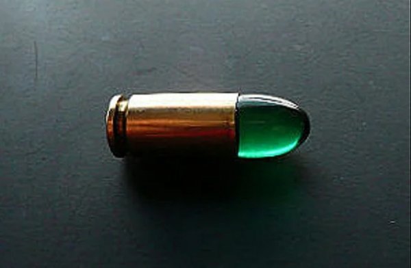 Патрон, в котором перекись водорода вместо пороха