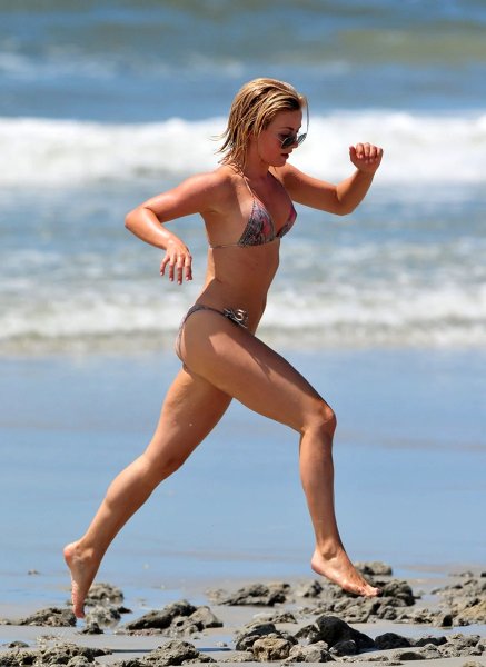 Dzhulianna-khaf-telo-2