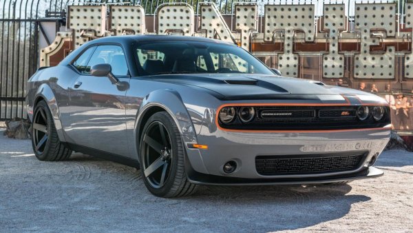 Dodge Challenger GT AWD Concept