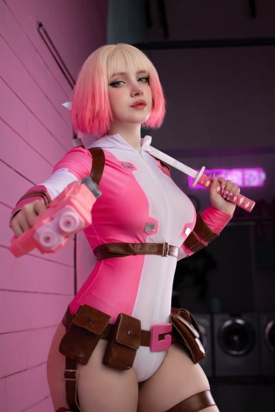 Ulichan-Gwenpool-Marvel-8745587