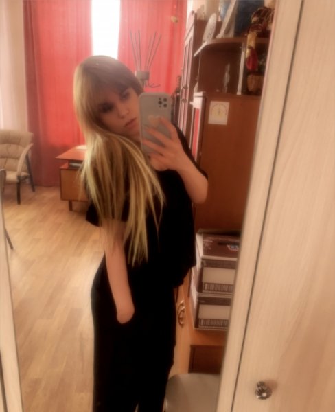 01E34C56-6D1D-4260-9C94-3D0E71B89482