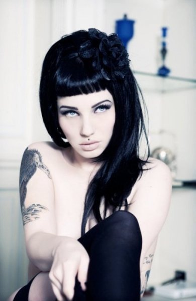 Vivi Sterling