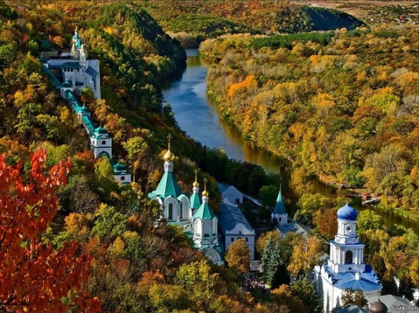 Свято-Успенская Святогорская Лавра