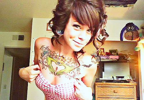 tattoogirl00001105