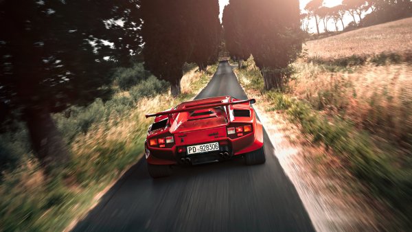 Lamborghini-countach-lp5000-s-quattrovalvole-v2-5120x2880