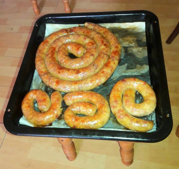 DOMAWNJAJA KOLBASKA-vps404.strip2.co