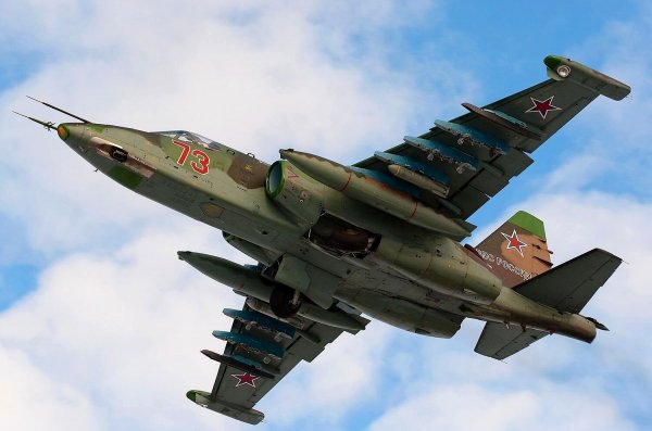 Су-25