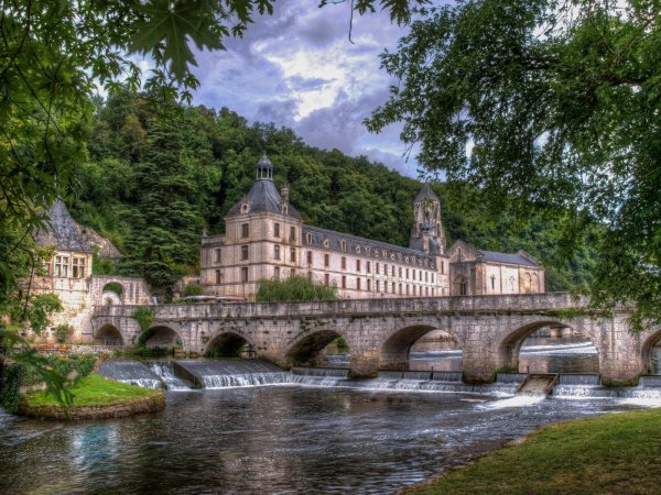 frantsiya brantom dordon most zamok hdr