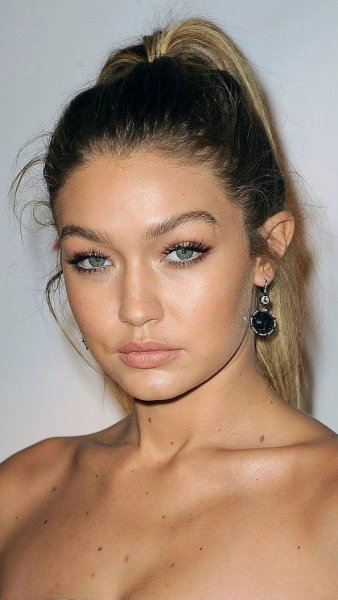 Caff88070abcefad3d0a0dbbd968e472