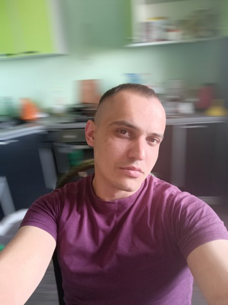picture_387640864