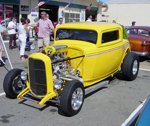 px-ThreeWindowCoupeHotrod6791