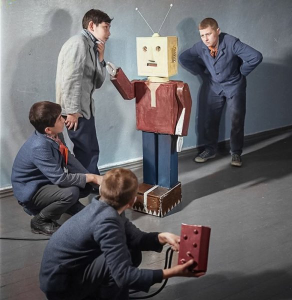 Дворец пионеров, киргизия 1965г