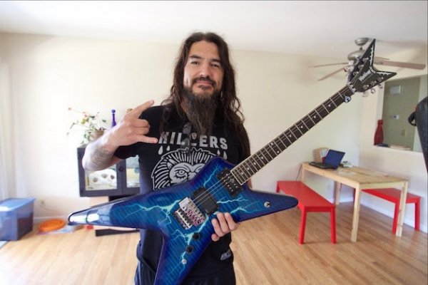 Robb-Flynn-Dimebag-Guitar