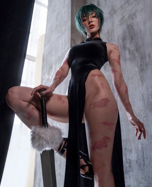 Maki-Zenin-52763b13dcb0e6e72