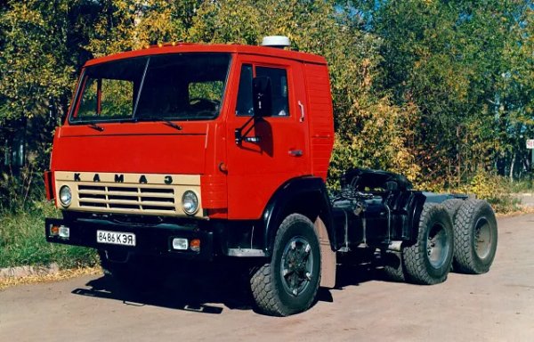 КамАЗ-54112