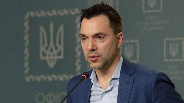 Арестович не советник, а самозванец?