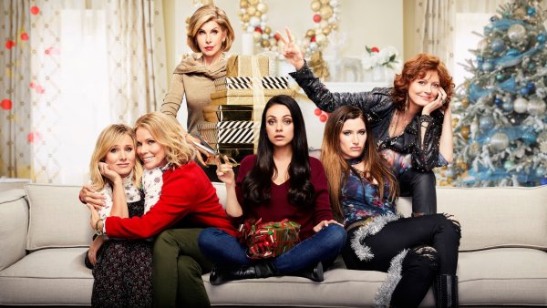 ochen-plokhie-mamochki-2-a-bad-moms-christmas-komediia-poste