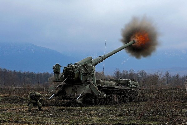 Самоходная пушка 2с7 "Пион"