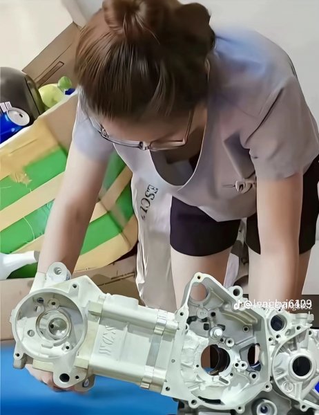 picture_412551136