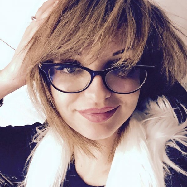 Аня каверина3699