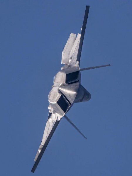 F-22