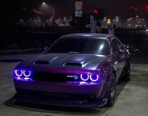 Dodge Challenger SRT