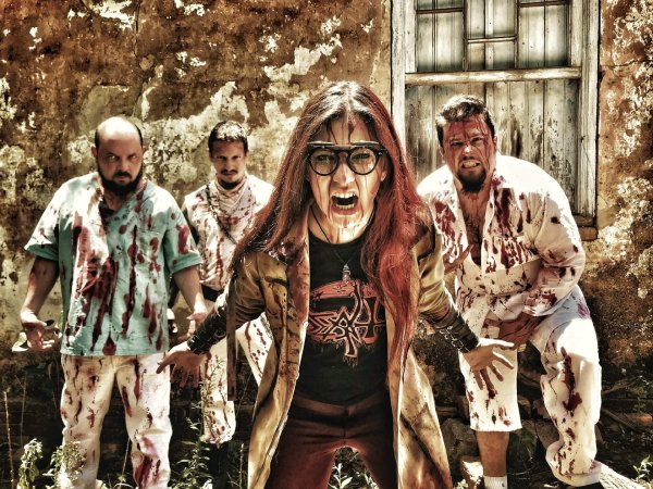 Regurgimentação Necrovaginal Sangrenta