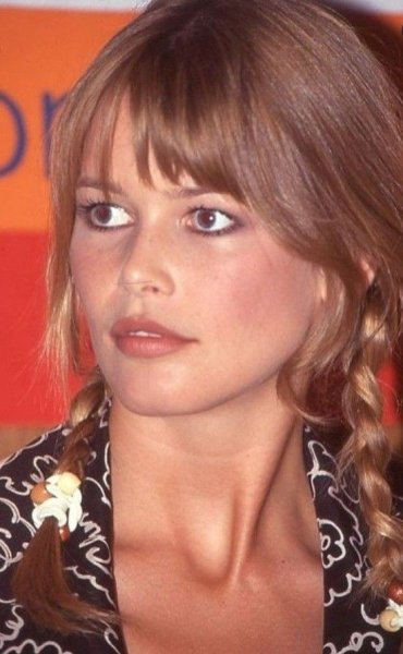 E27ee03c4de996db976b018a3dc342b1 (1)